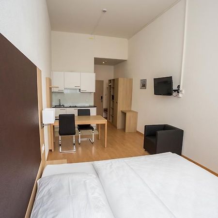 Hotel Hoeri Inn Экстерьер фото