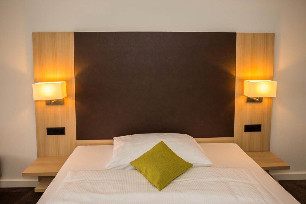 Hotel Hoeri Inn Экстерьер фото